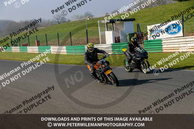 PJM Wedding Photography;enduro digital images;event digital images;eventdigitalimages;mallory park;mallory park photographs;mallory park trackday;mallory park trackday photographs;no limits trackdays;peter wileman photography;racing digital images;trackday digital images;trackday photos